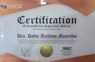 Diploma de Dra. Dafne Arellano Montalvo — ISSCA Certification of Point of Care Regenerative Medicine and Advanced Peptide Therapies — Cancún 2026 — Reg 9082