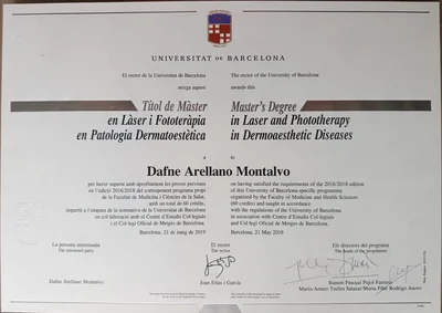 Diploma de Dra. Dafne Arellano Montalvo — Master's Degree in Laser and Phototherapy in Dermoaesthetic Diseases — Universitat de Barcelona · Facultat de Medicina (60 ECTS) — 2019
